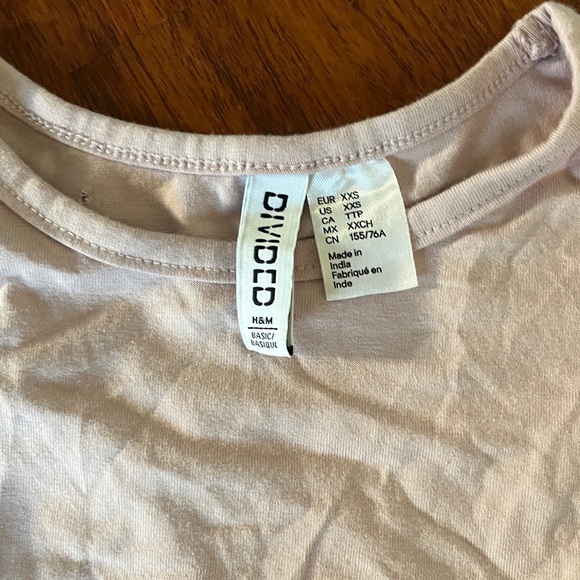 H&M top bundle - Picture 3 of 4